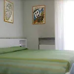 Garden Hotel 3*
